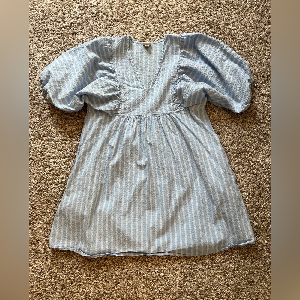 Puffer sleeve Target dress